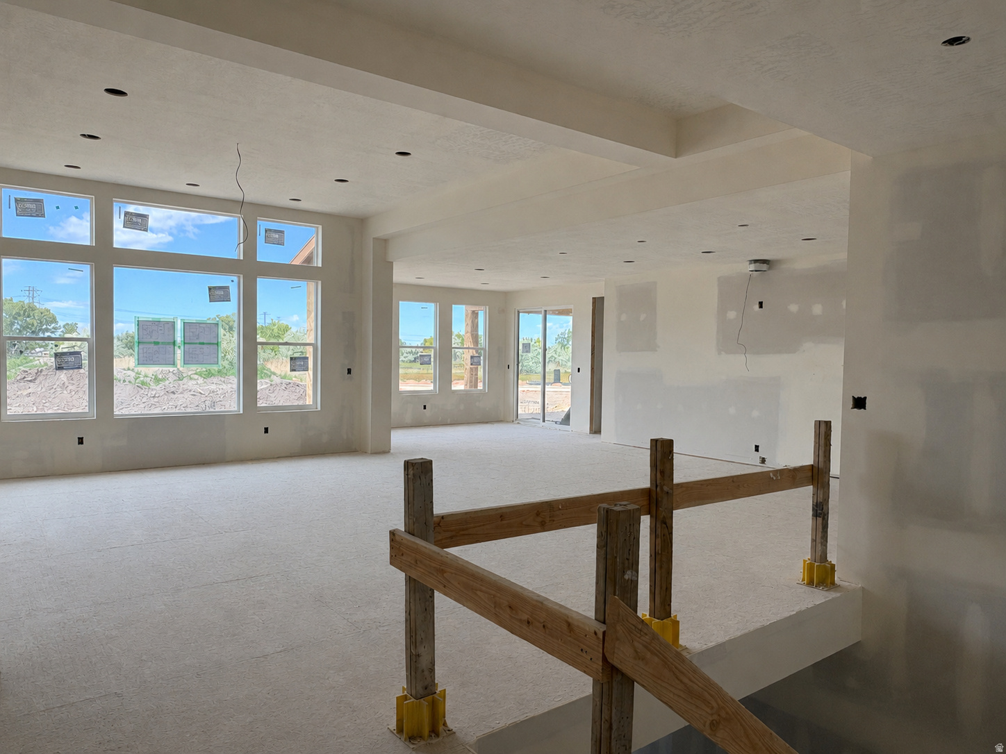 CHESTNUT FARMS - Residential