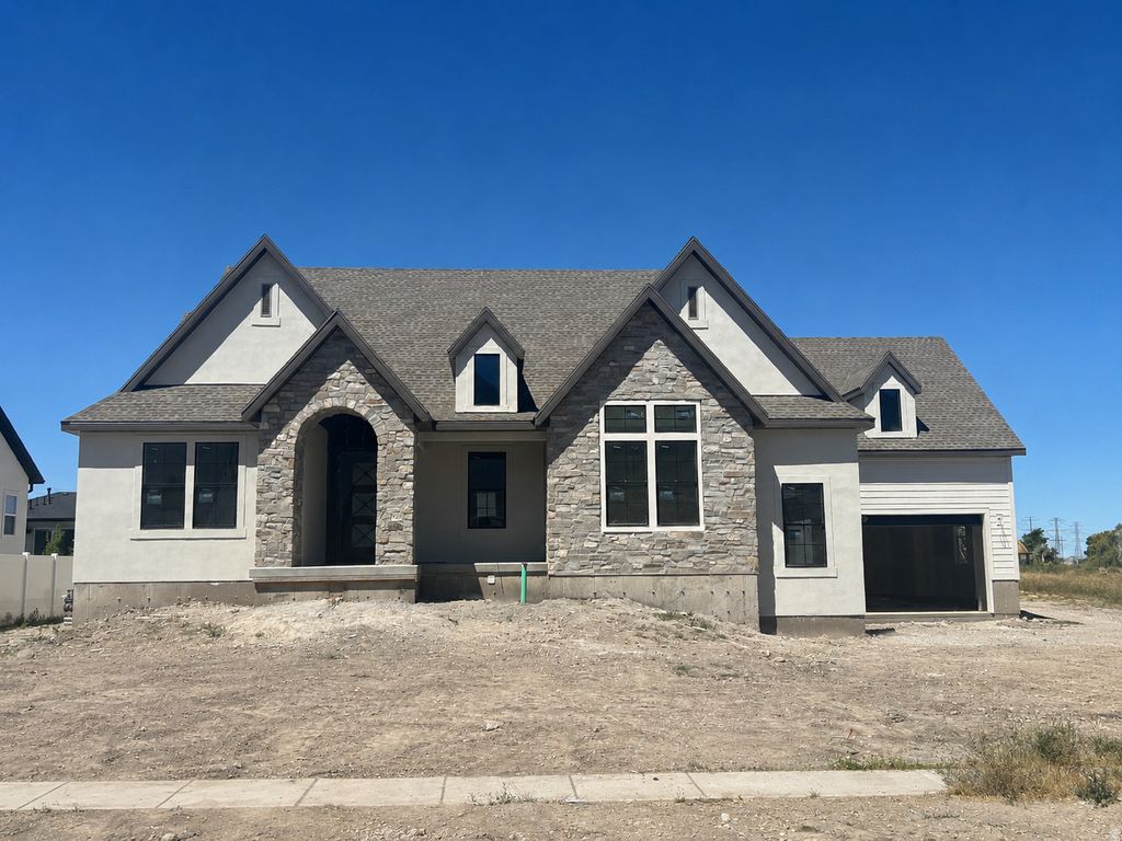 Photo of 480 S 1400 W, Farmington, UT 84025 (MLS # 2160218)