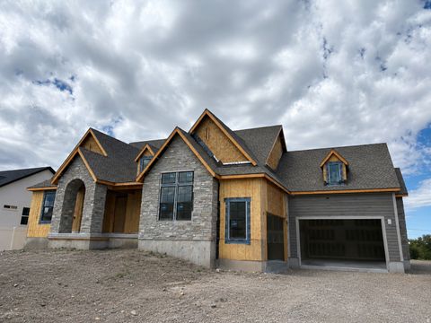 Tiny photo for 480 S 1400 W, Farmington, UT 84025 (MLS # 2160218)