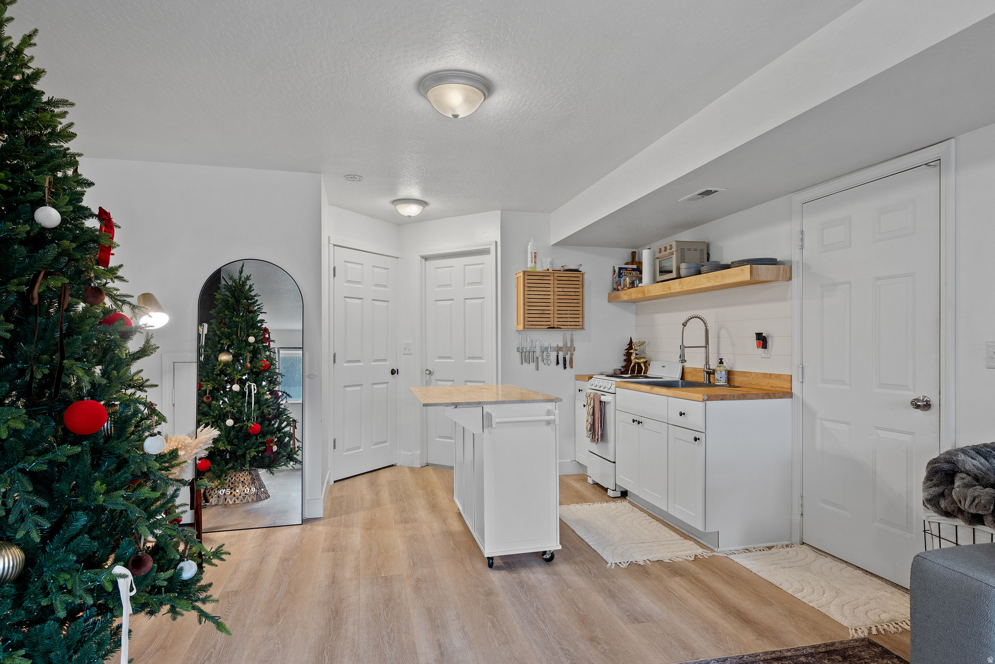 GATEWAY - Residential