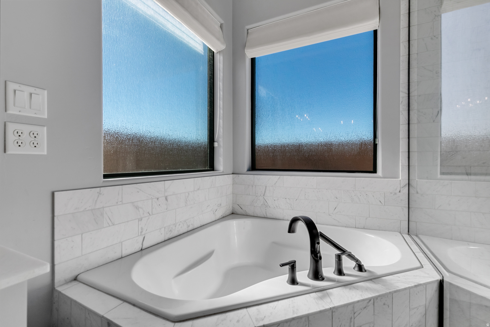 WASHINGTON VISTA PH 5A - Residential