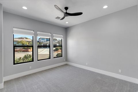 Tiny photo for 2013 N SOMERSET CIR, Washington, UT 84780 (MLS # 2127246)