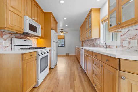 Tiny photo for 1889 E 4675 S, Holladay, UT 84117 (MLS # 2158705)