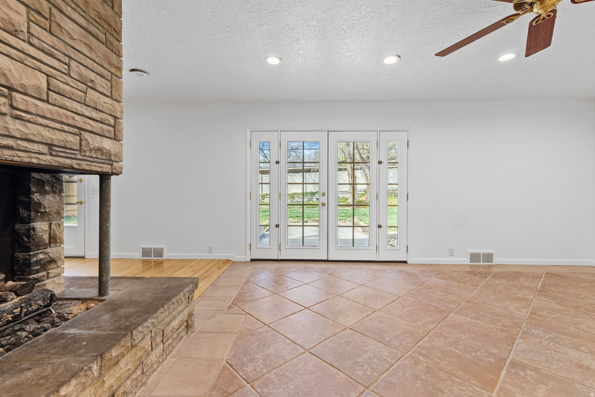HOLLADAY ACRES - Residential