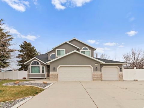 Tiny photo for 9943 S 3200 W, South Jordan, UT 84095 (MLS # 2136274)