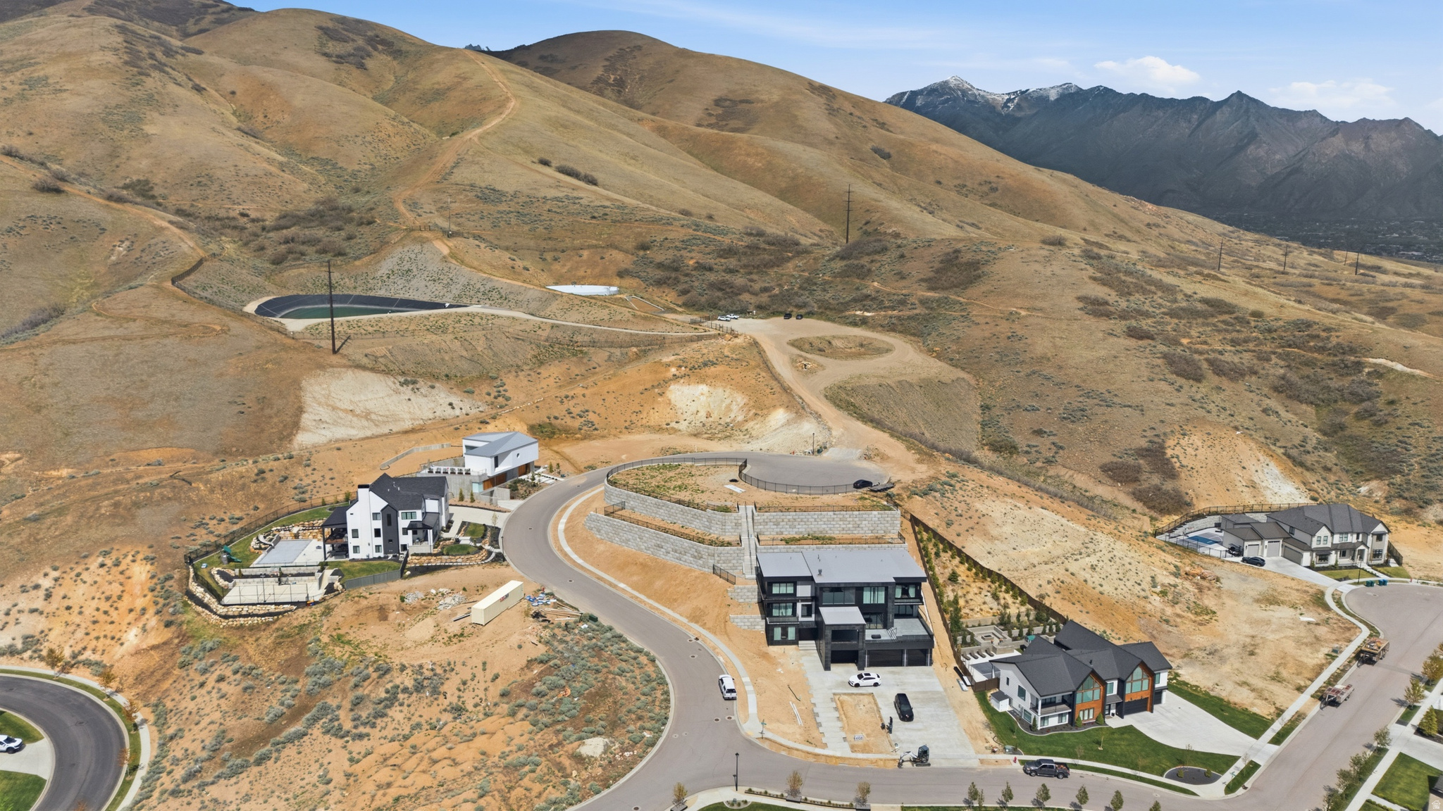 TRAVERSE MOUNTAIN - Land