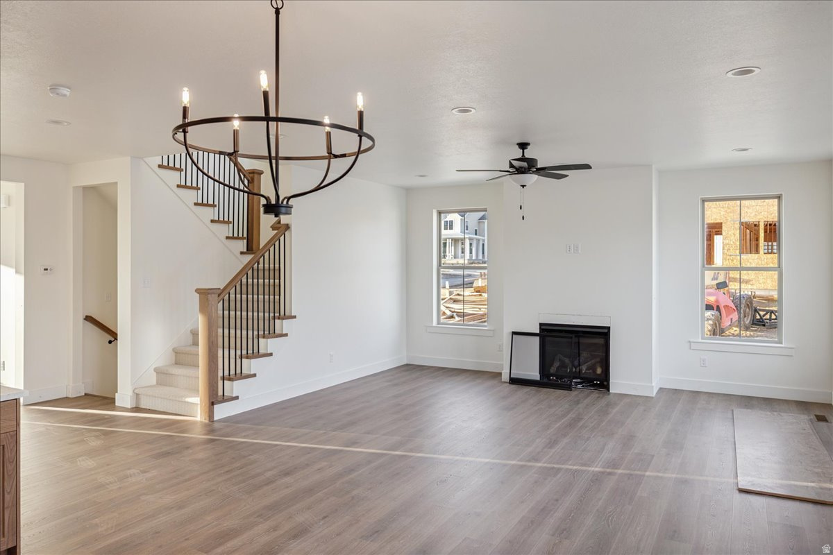 DAYBREAK - Residential