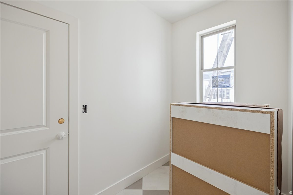 DAYBREAK - Residential