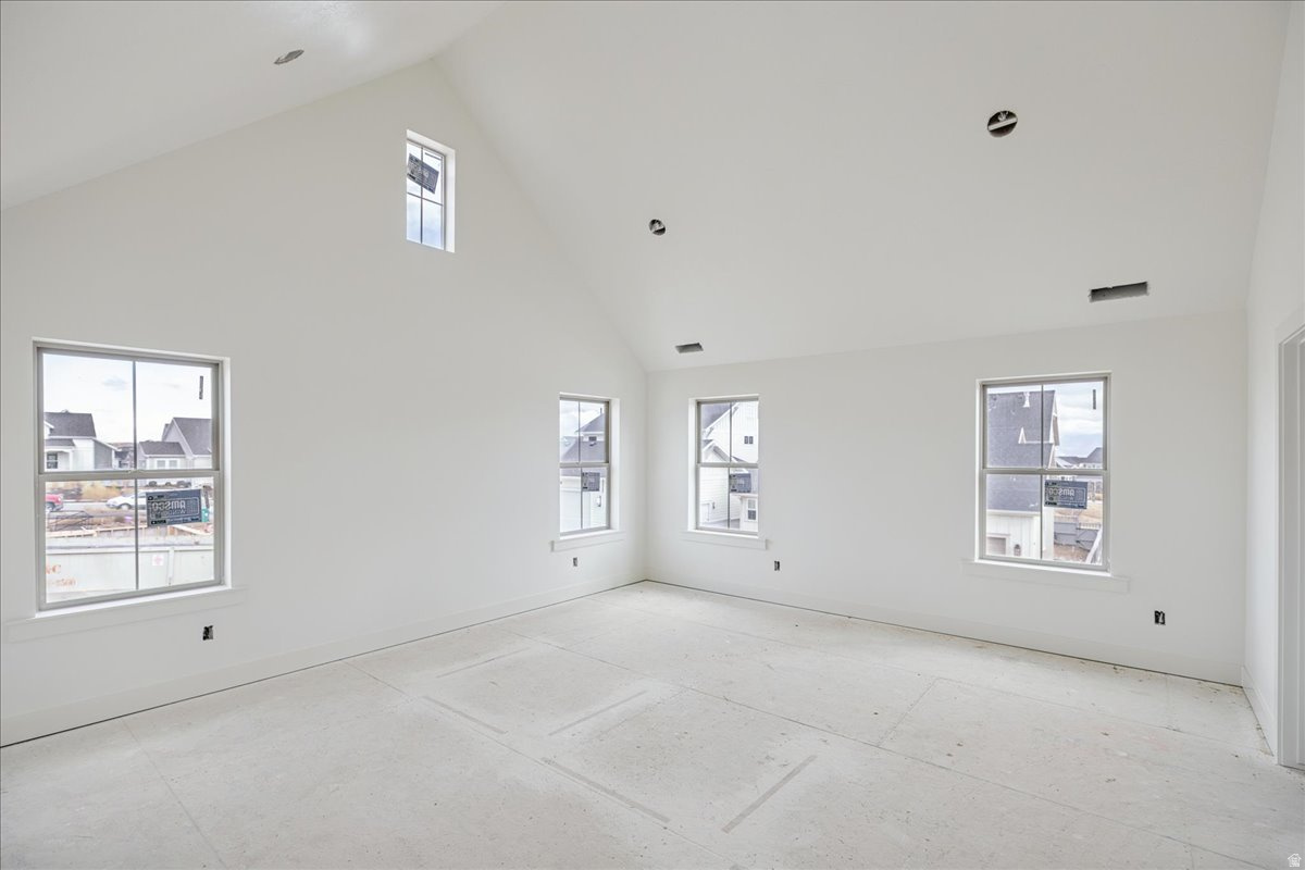 DAYBREAK - Residential