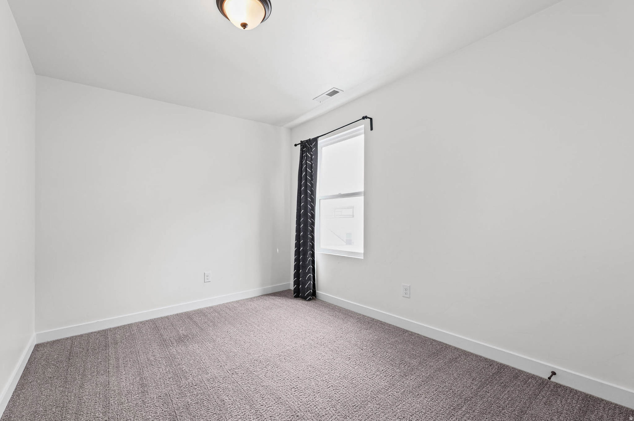 DAYBREAK - Residential