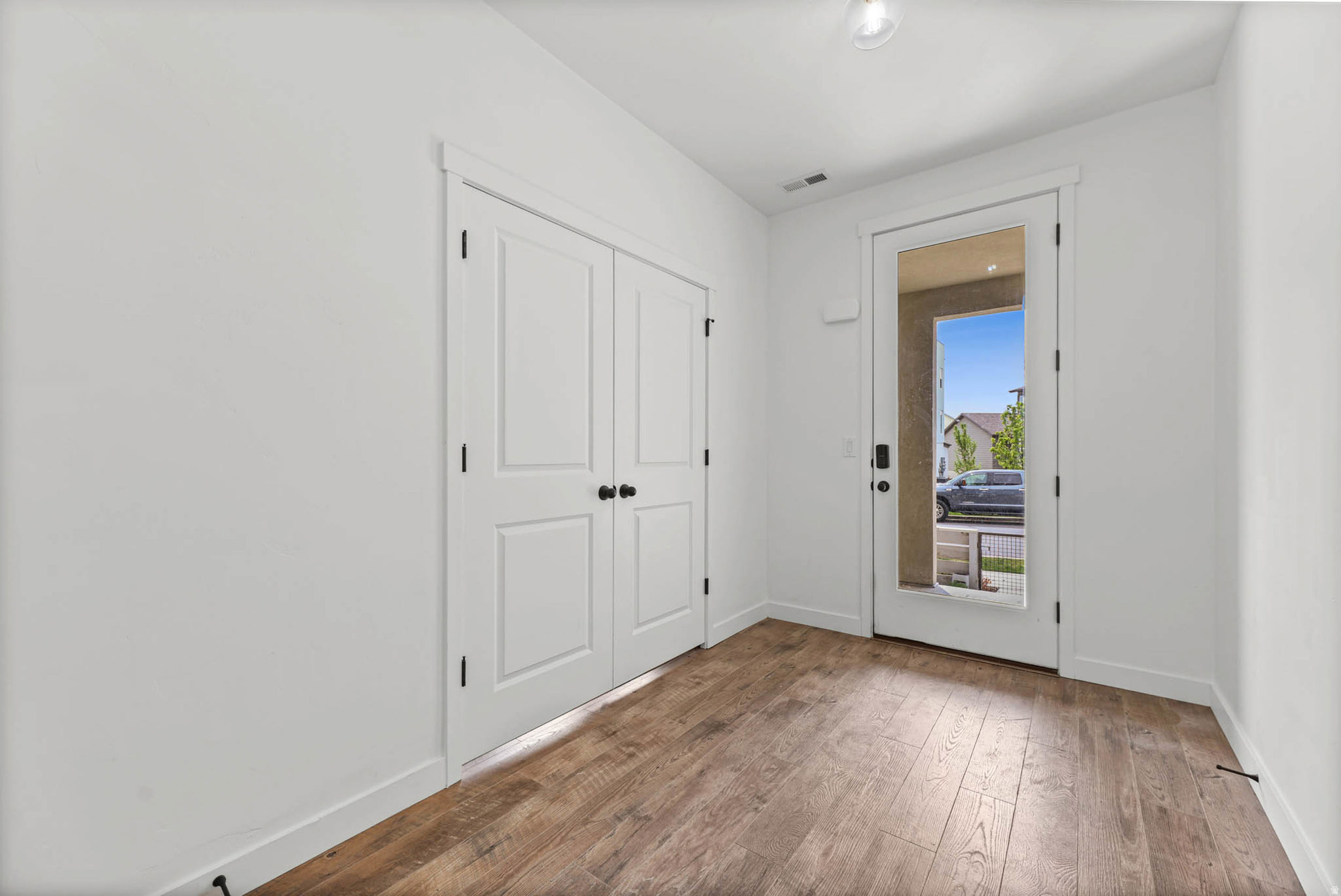 DAYBREAK - Residential