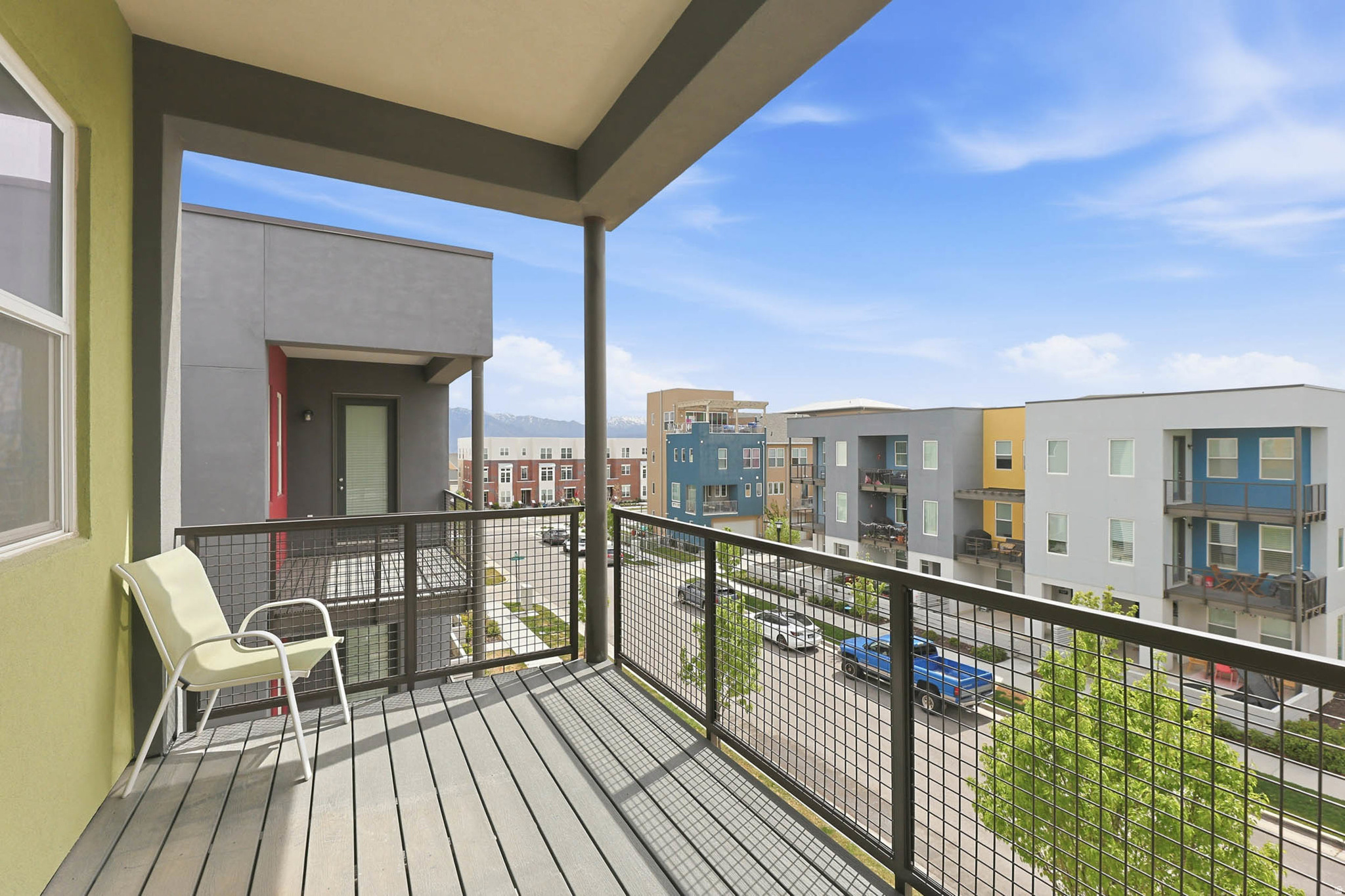 DAYBREAK - Residential