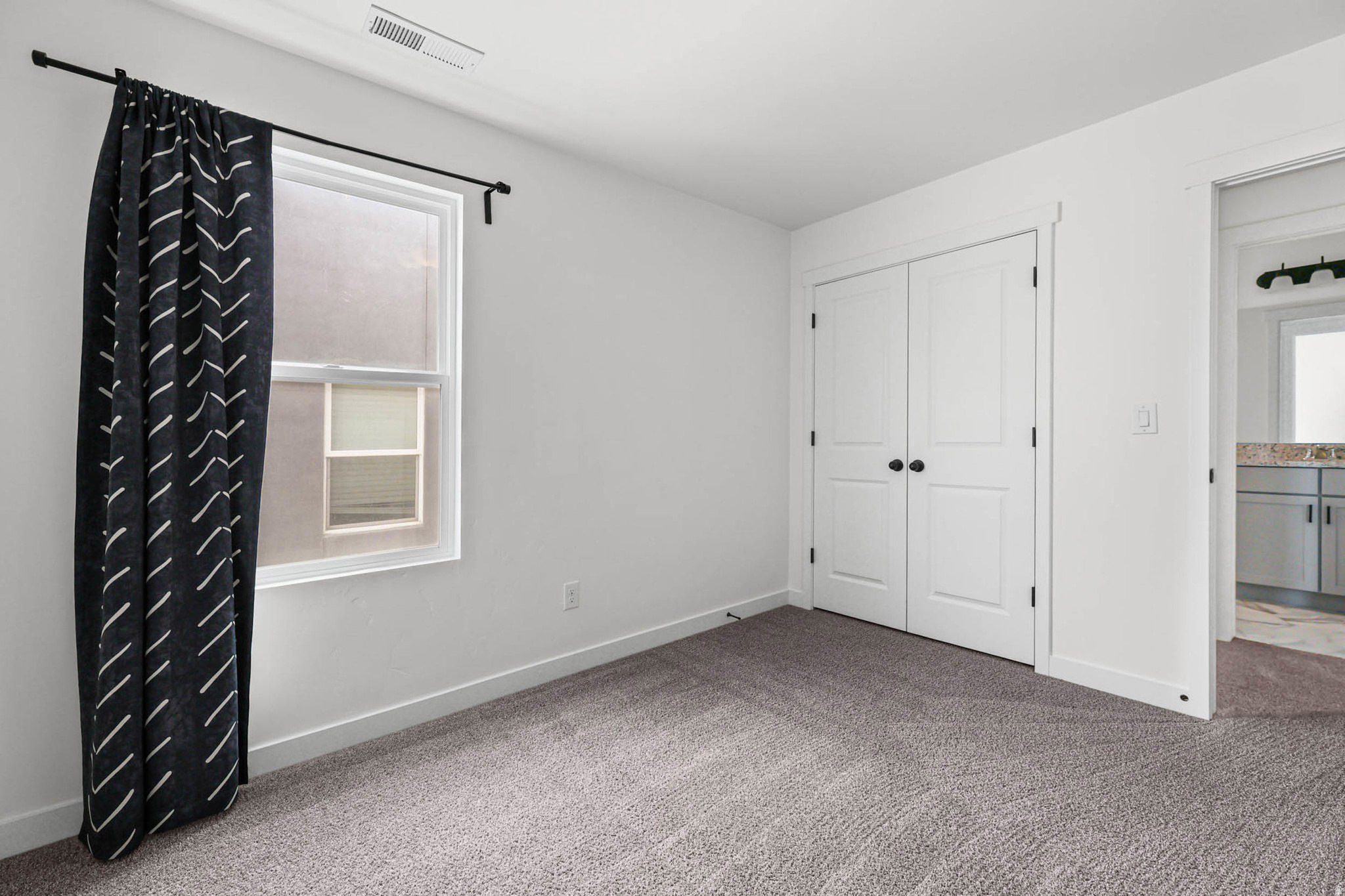 DAYBREAK - Residential