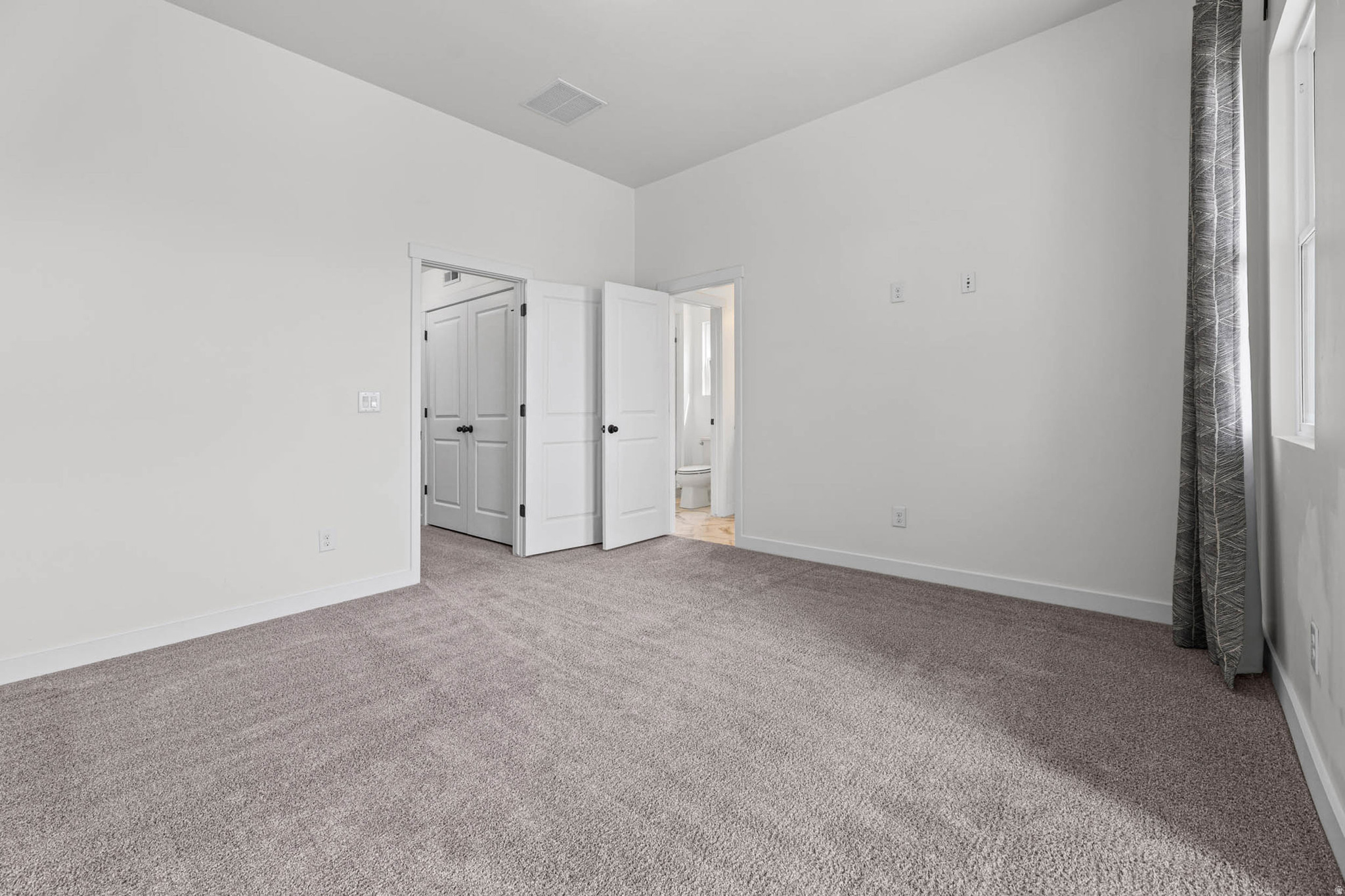 DAYBREAK - Residential