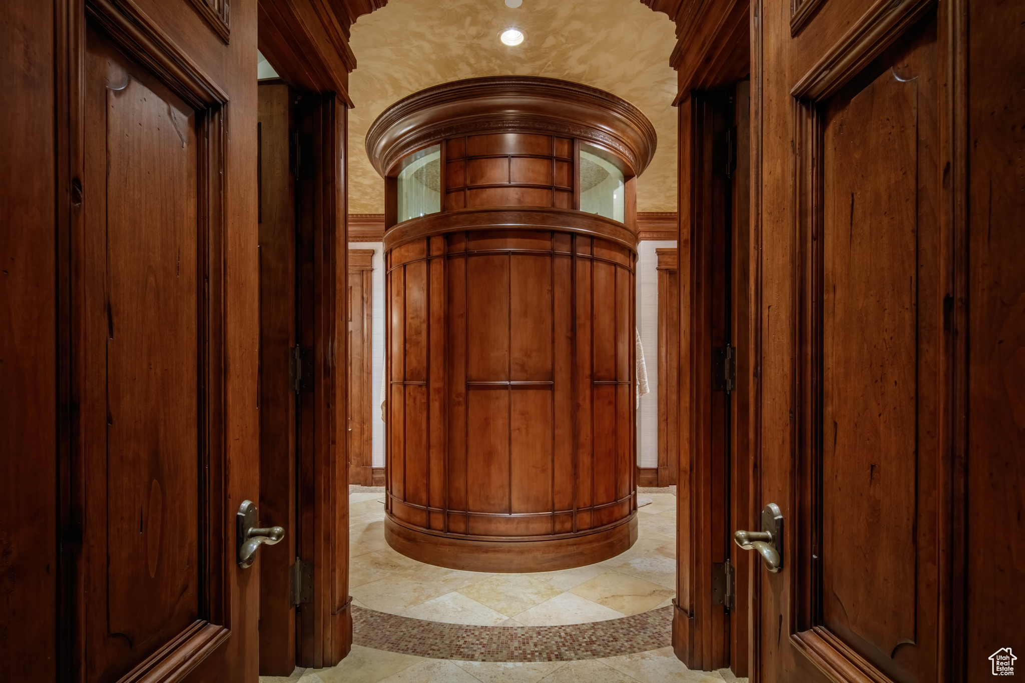ST REGIS - Residential