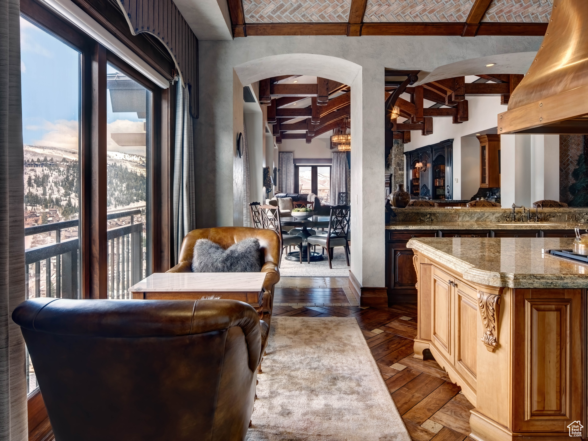 ST REGIS - Residential