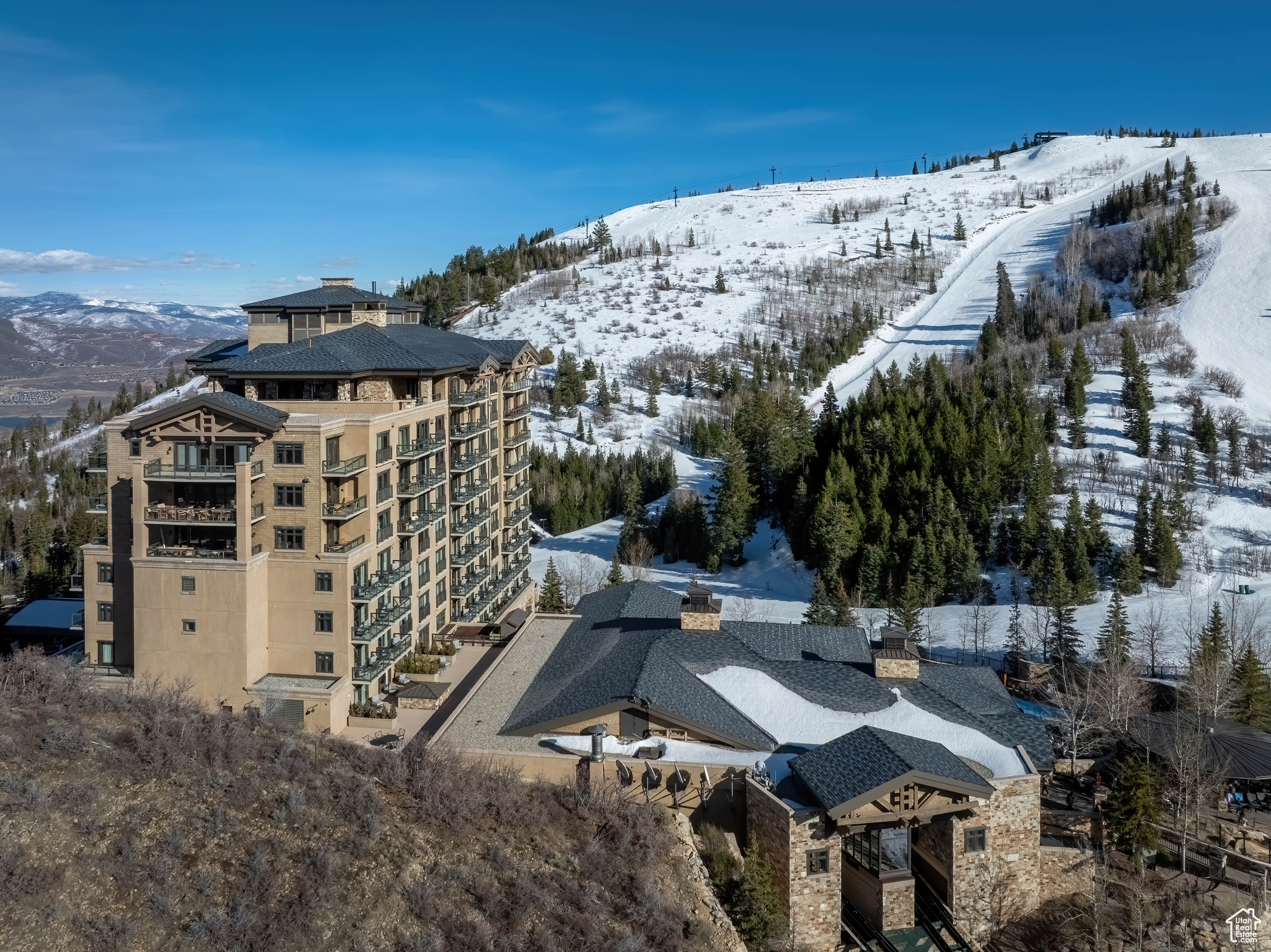 ST REGIS - Residential