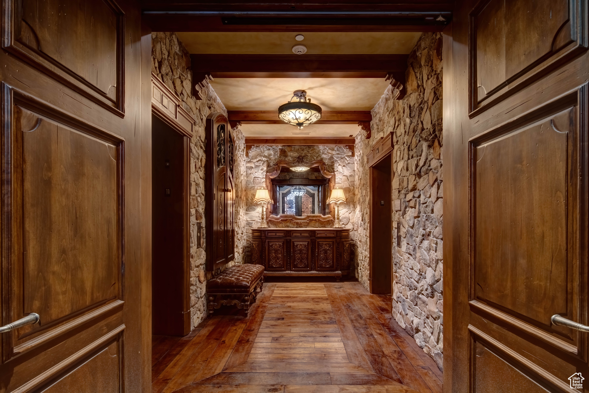 ST REGIS - Residential