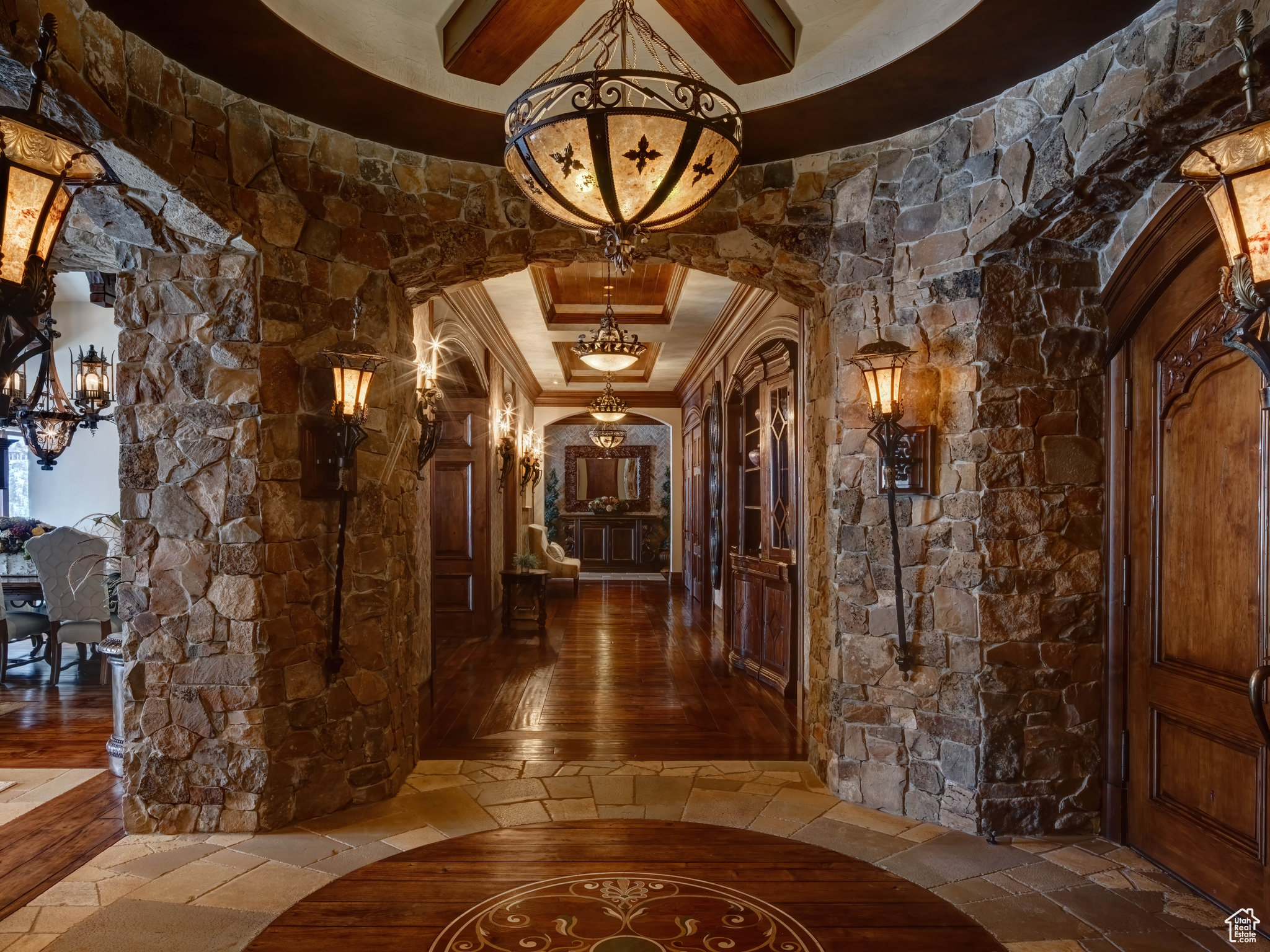 ST REGIS - Residential