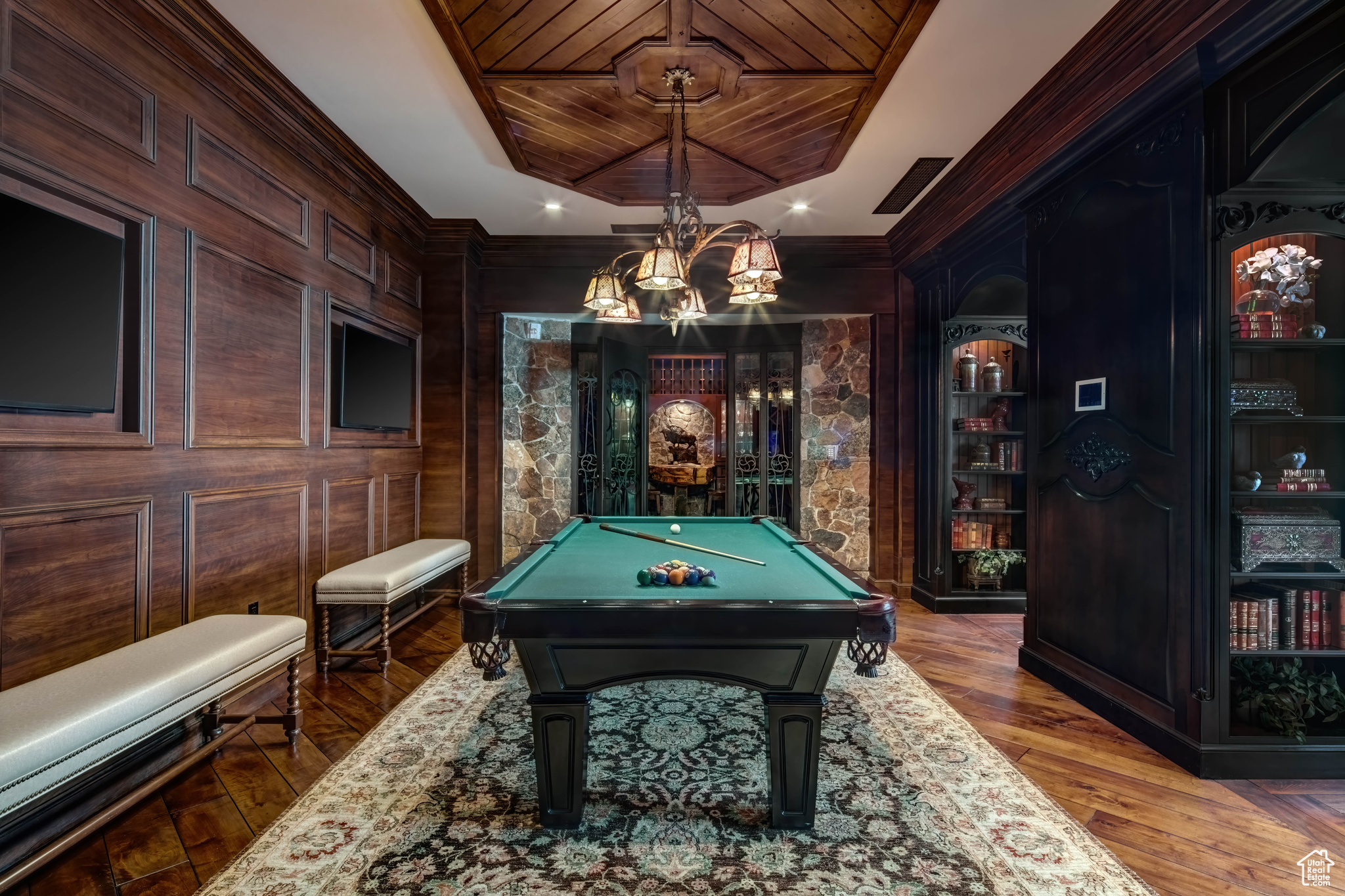 ST REGIS - Residential