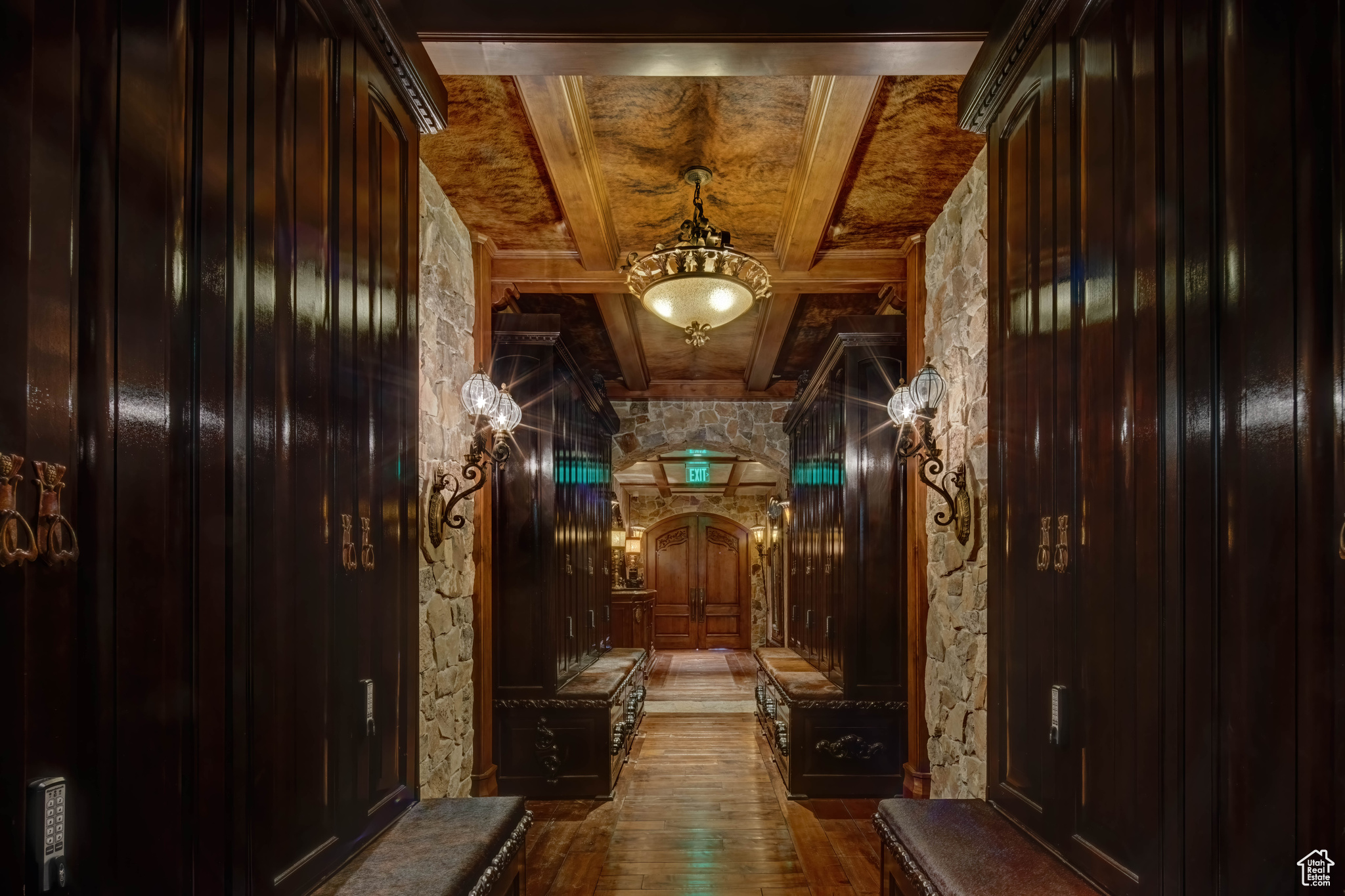 ST REGIS - Residential