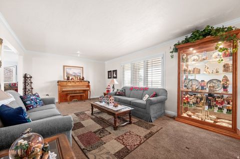Tiny photo for 2671 S EDGEHILL DR E, Bountiful, UT 84010 (MLS # 2126918)