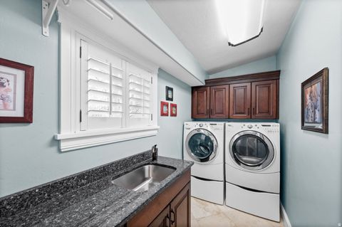 Tiny photo for 2671 S EDGEHILL DR E, Bountiful, UT 84010 (MLS # 2126918)