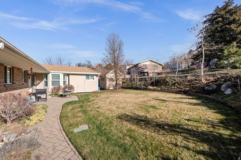Tiny photo for 2671 S EDGEHILL DR E, Bountiful, UT 84010 (MLS # 2126918)