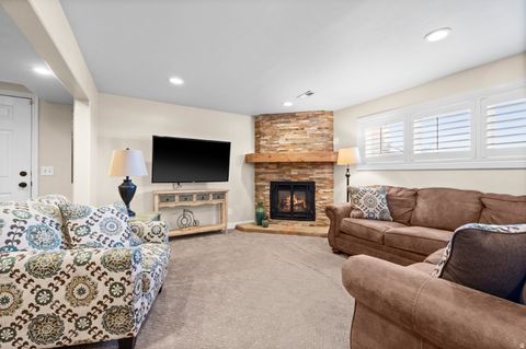 Tiny photo for 2671 S EDGEHILL DR E, Bountiful, UT 84010 (MLS # 2126918)