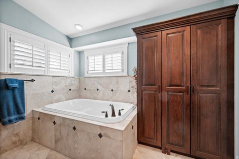 Tiny photo for 2671 S EDGEHILL DR E, Bountiful, UT 84010 (MLS # 2126918)