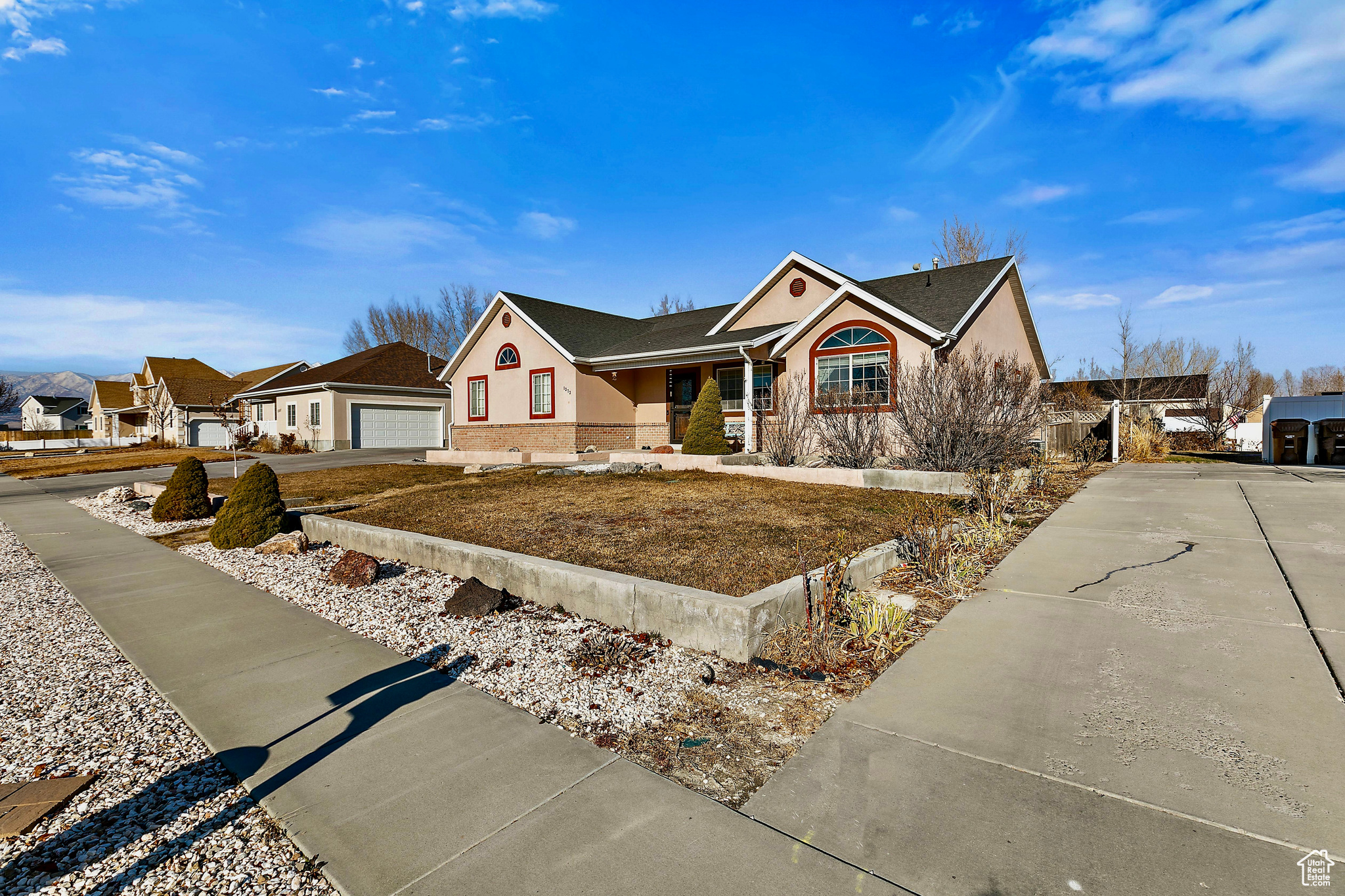 1373 E Osprey Way, Eagle Mountain, Utah image 3