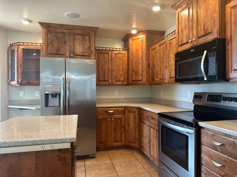 Tiny photo for 266 W LAGOON ST, Roosevelt, UT 84066 (MLS # 2120518)