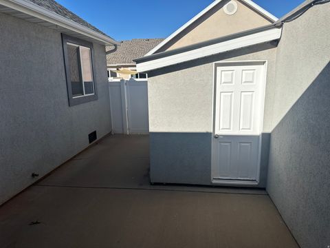 Tiny photo for 266 W LAGOON ST, Roosevelt, UT 84066 (MLS # 2120518)