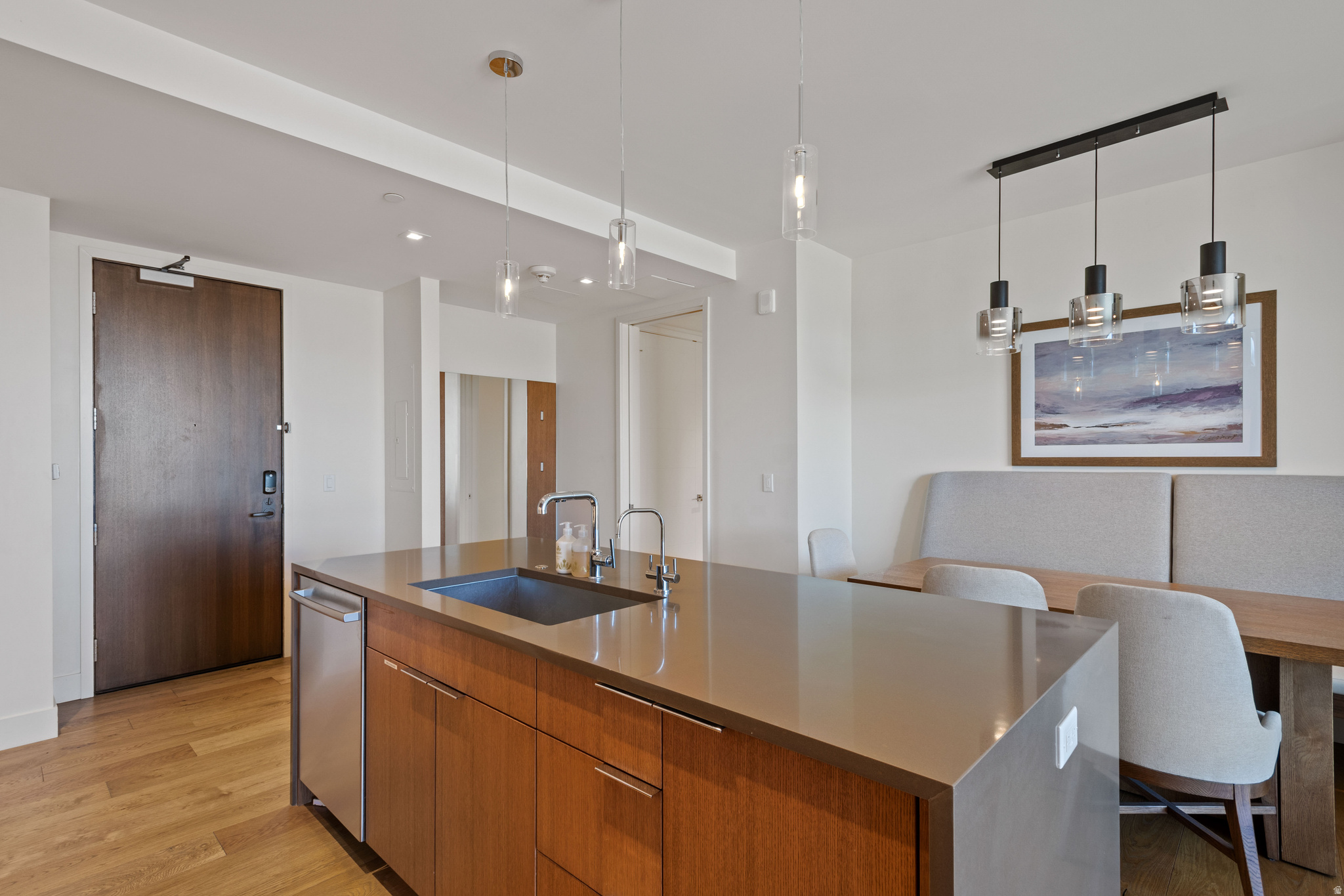 LIFT CONDOS - Residential