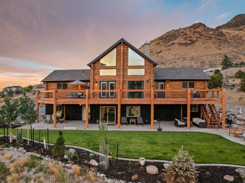 Photo of 15145 S STEP MOUNTAIN RD, Herriman, UT 84096 (MLS # 2180130)