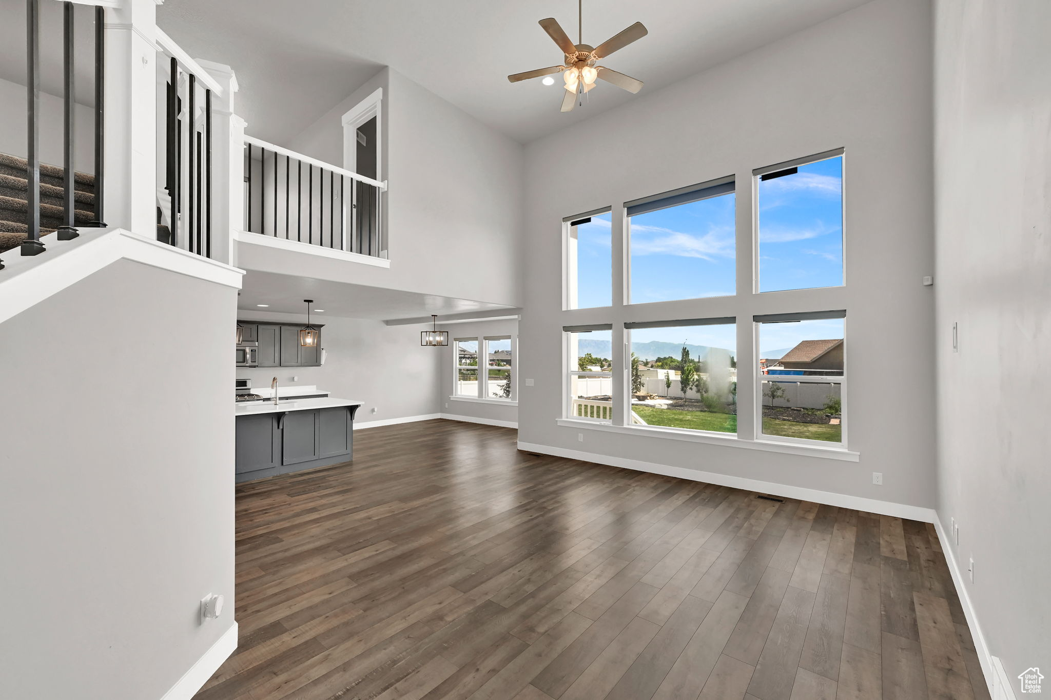 VALLEY VIEW - Residential
