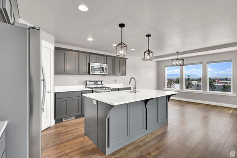 Tiny photo for 9602 N BLUE SKY DR, Eagle Mountain, UT 84005 (MLS # 2116483)