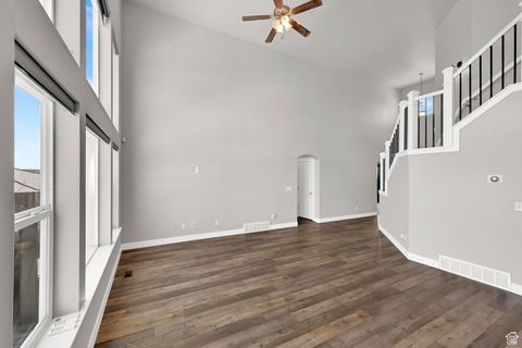 Tiny photo for 9602 N BLUE SKY DR, Eagle Mountain, UT 84005 (MLS # 2116483)
