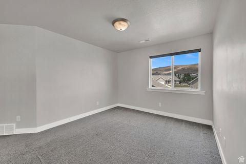Tiny photo for 9602 N BLUE SKY DR, Eagle Mountain, UT 84005 (MLS # 2116483)