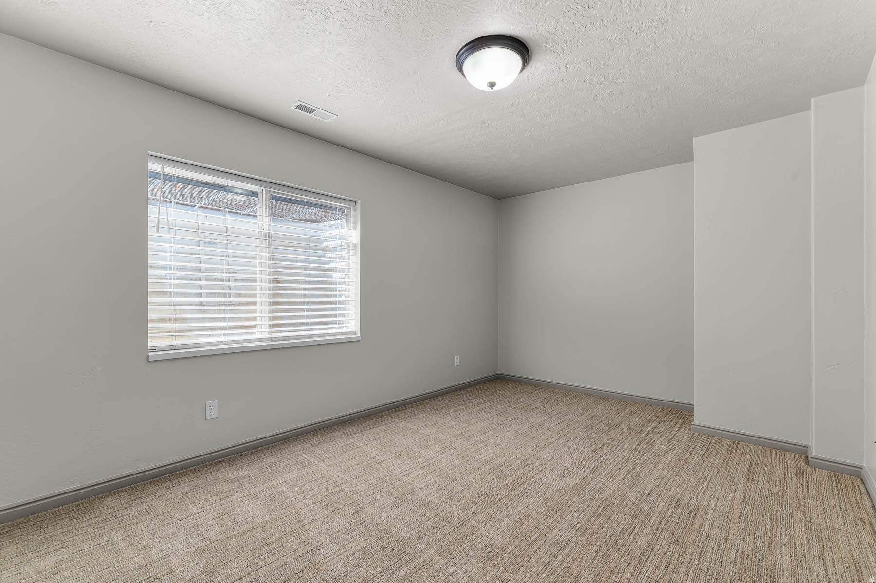 SARATOGA HILLS - Residential