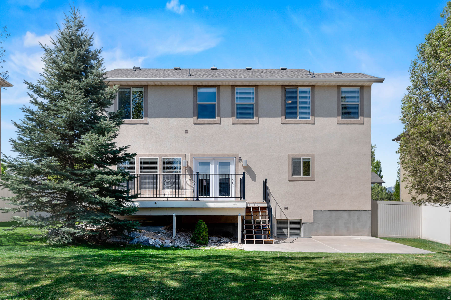 SARATOGA HILLS - Residential