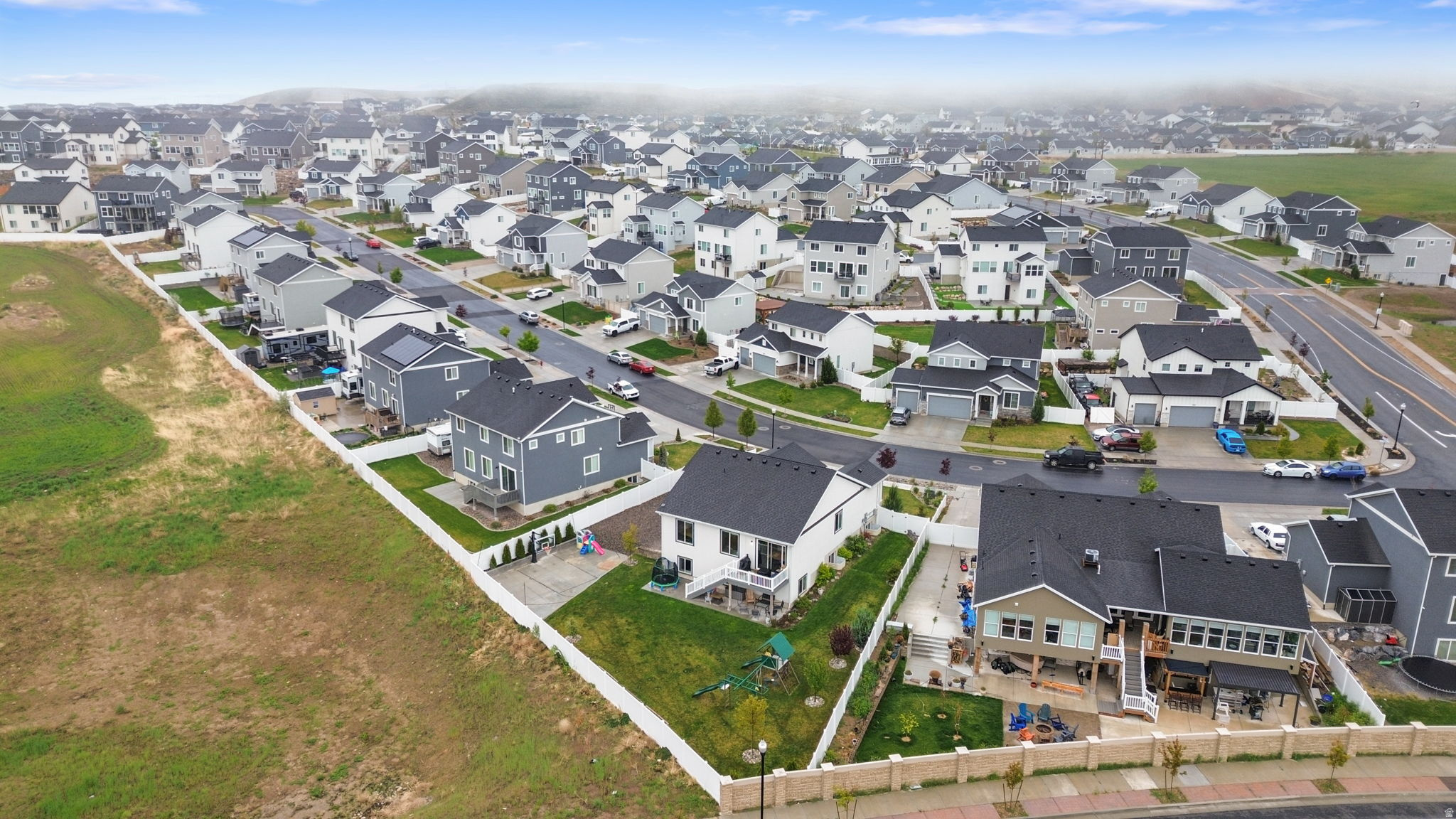 WOOD HOLLOW ESTATES - Residential