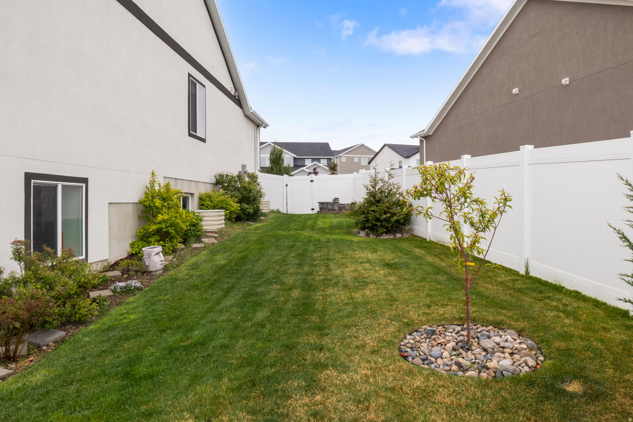 WOOD HOLLOW ESTATES - Residential