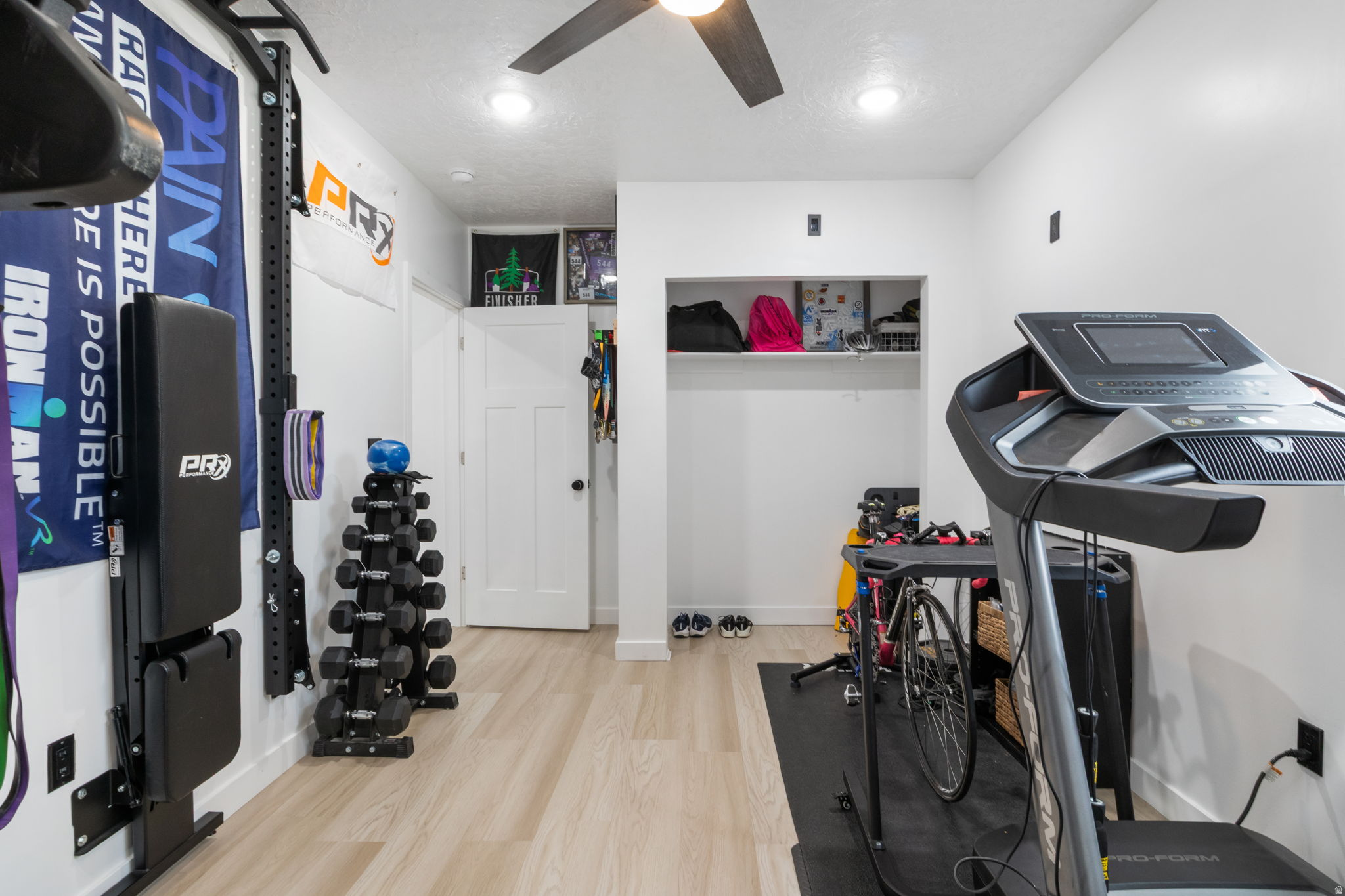 WOOD HOLLOW ESTATES - Residential