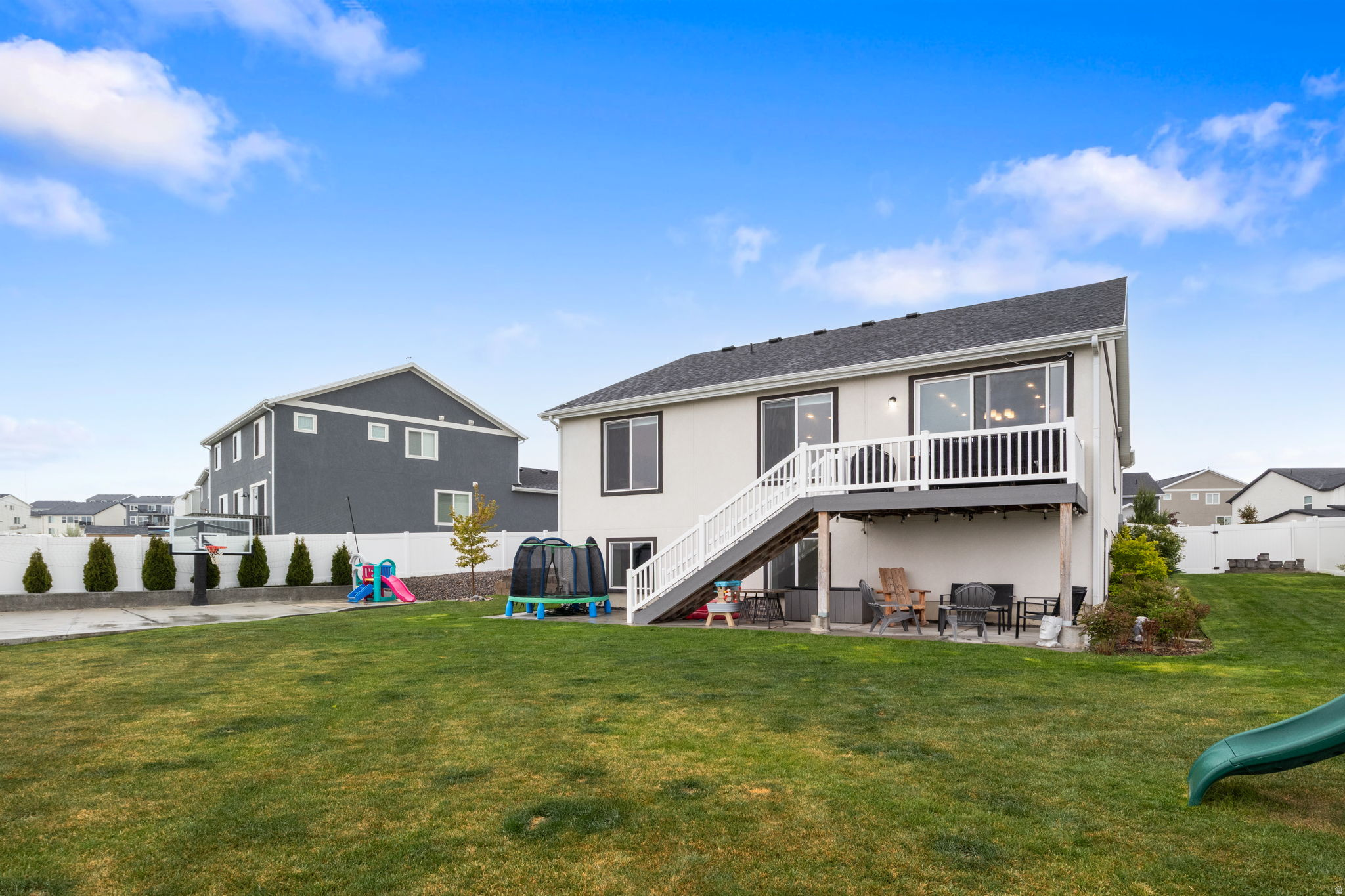 WOOD HOLLOW ESTATES - Residential