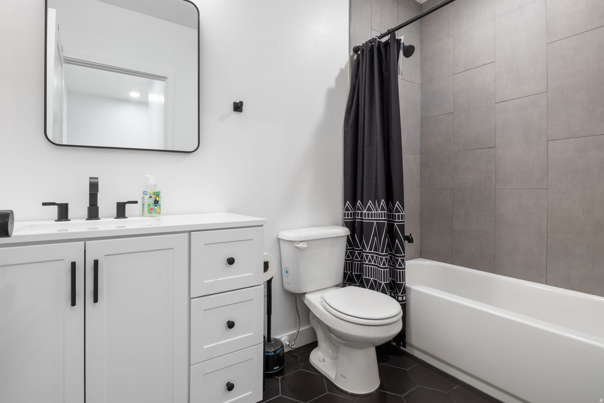 WOOD HOLLOW ESTATES - Residential