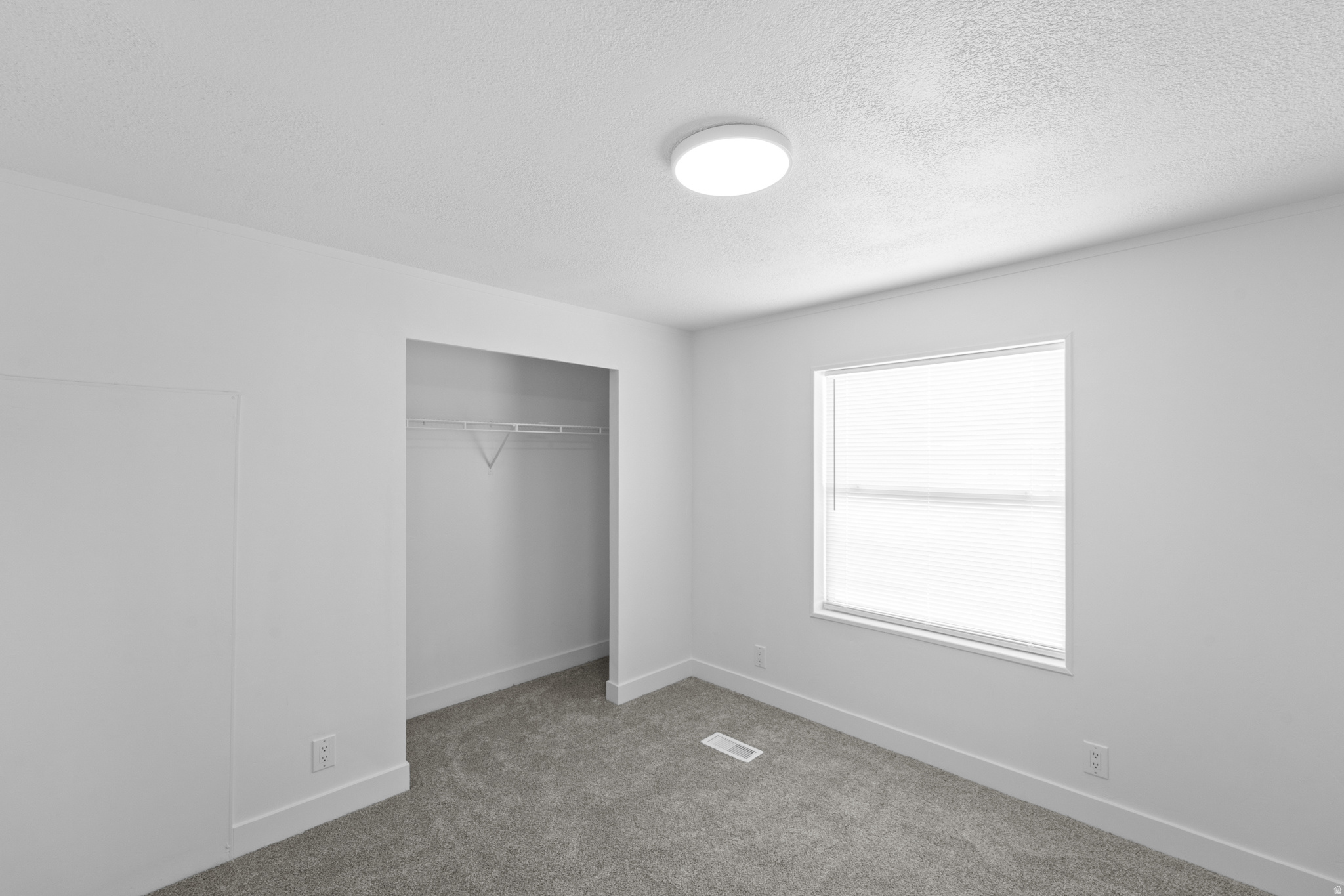 LAKEVIEW ESTATES - Residential