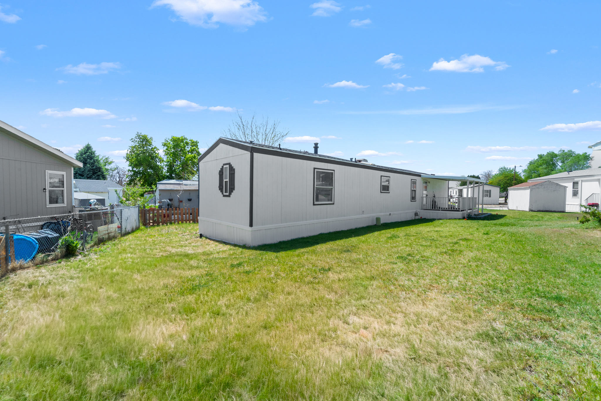 LAKEVIEW ESTATES - Residential