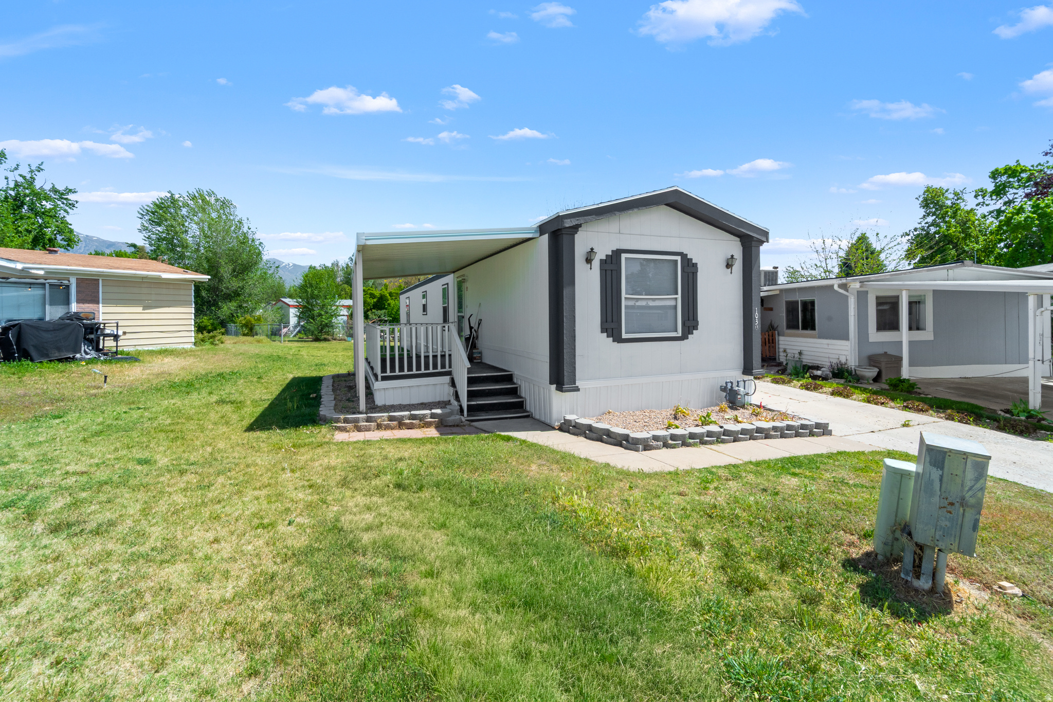 LAKEVIEW ESTATES - Residential