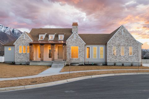 Tiny photo for 473 W 350 S #31, Mapleton, UT 84664 (MLS # 2140511)